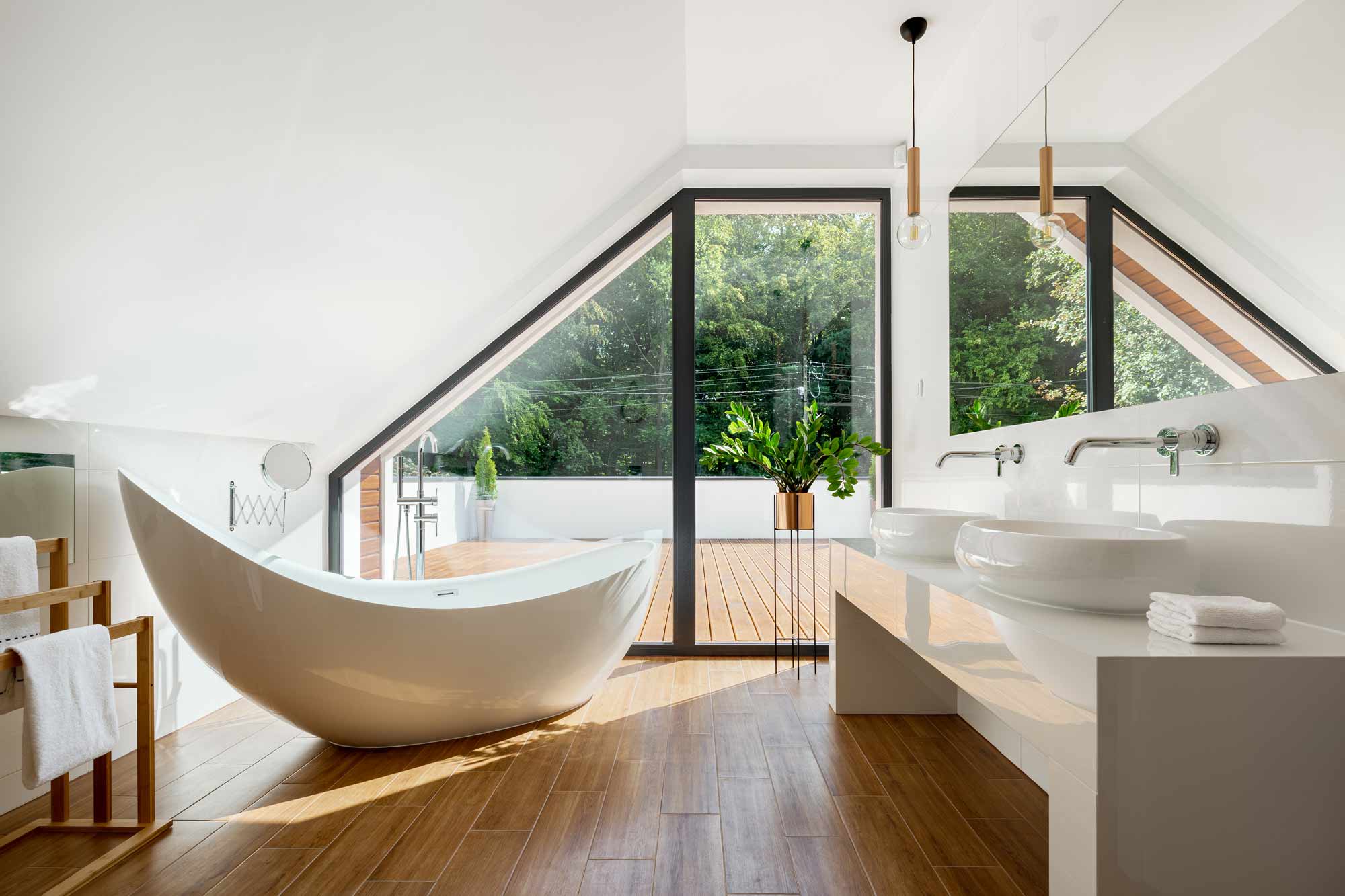 Luxury bathrooms: small dimension - Santandrea Luxury Houses