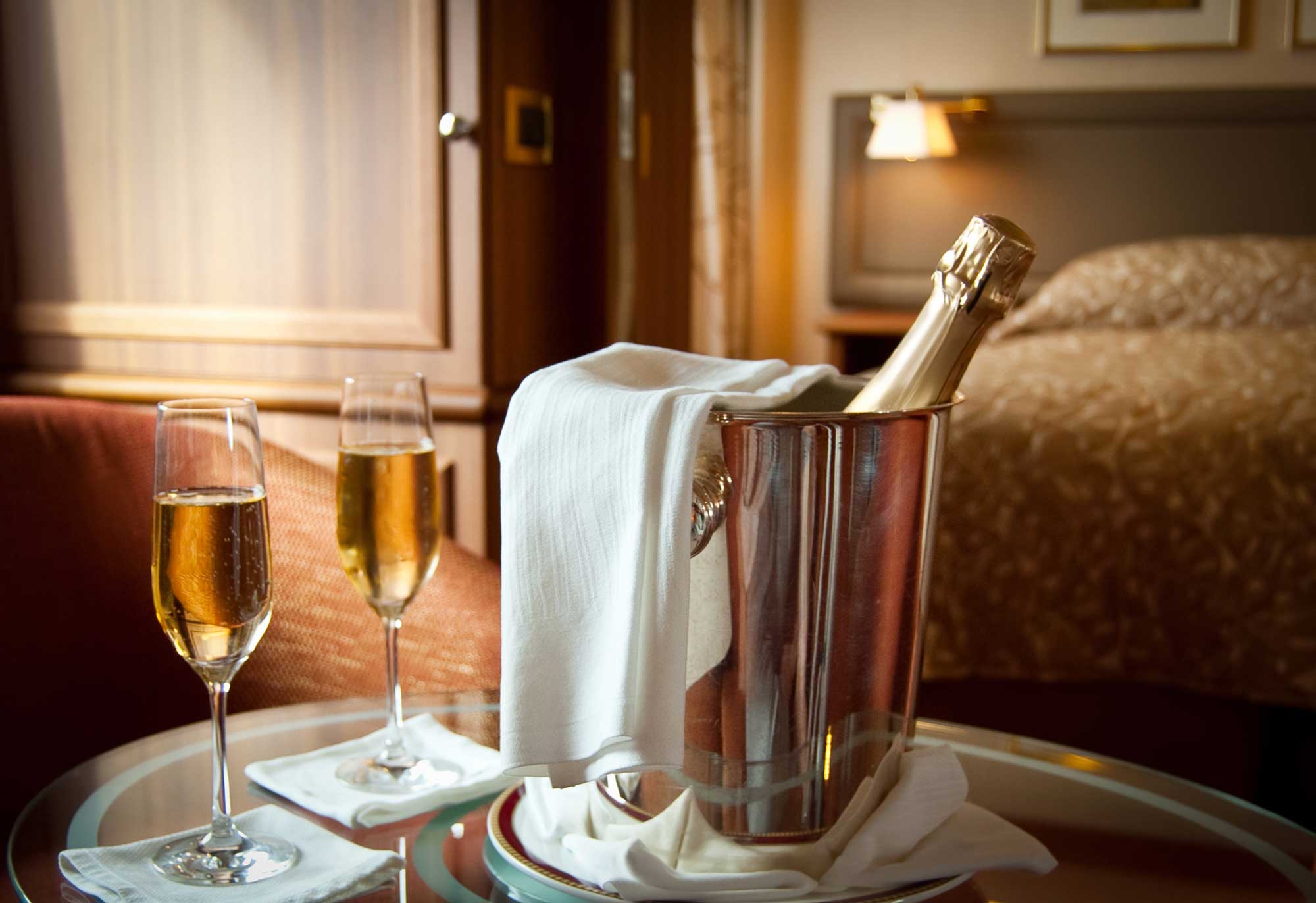Champagne più costoso: classifica - Santandrea Luxury Houses
