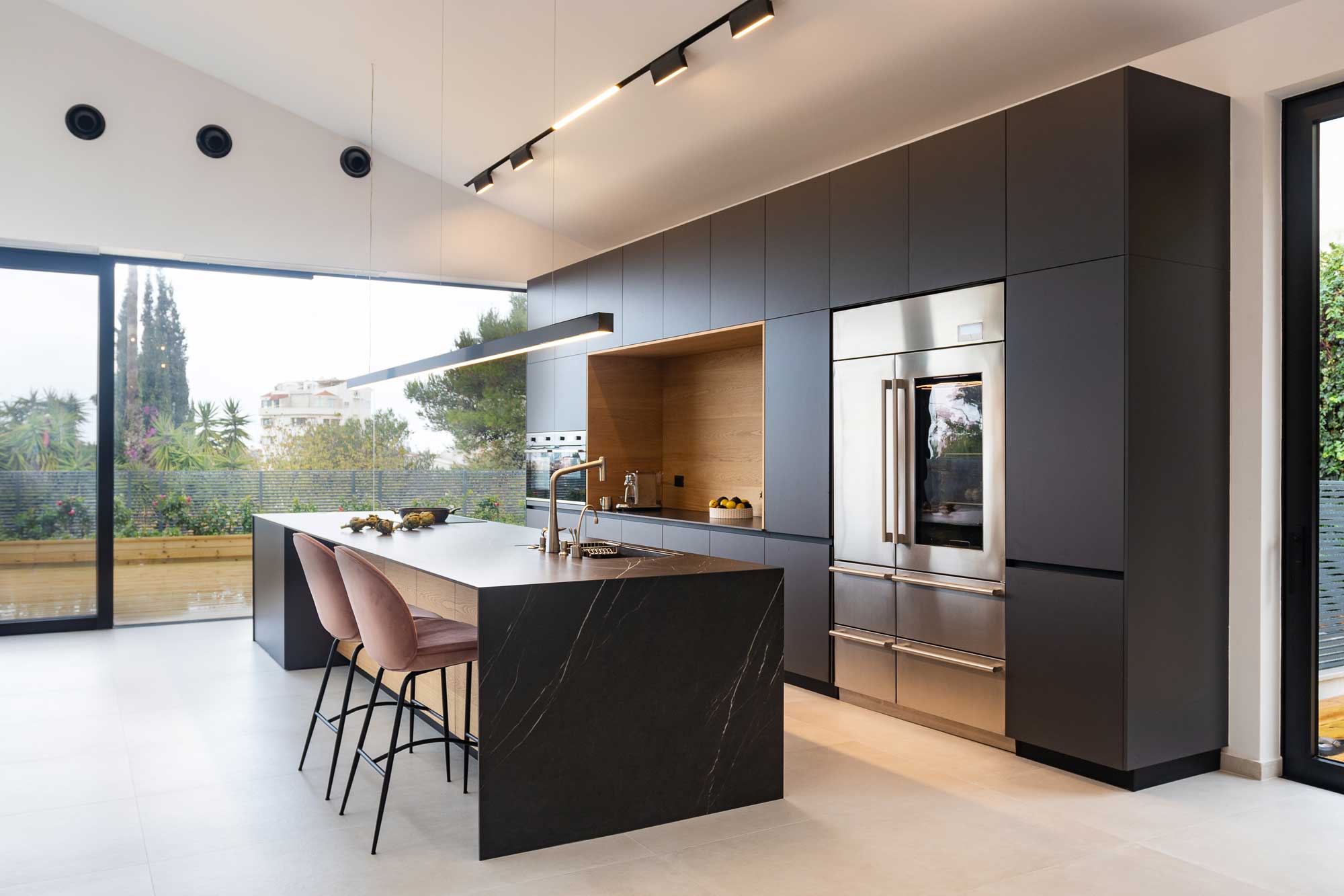 Migliori elettrodomestici di lusso: arredamento cucina di lusso - Santandrea Luxury Houses