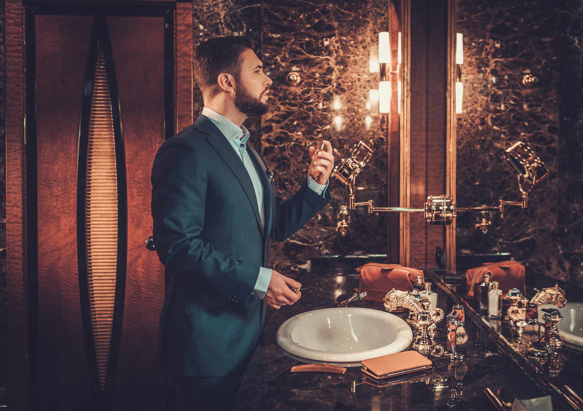 Profumi di lusso: profumi da uomo più costosi - Santandrea Luxury Houses
