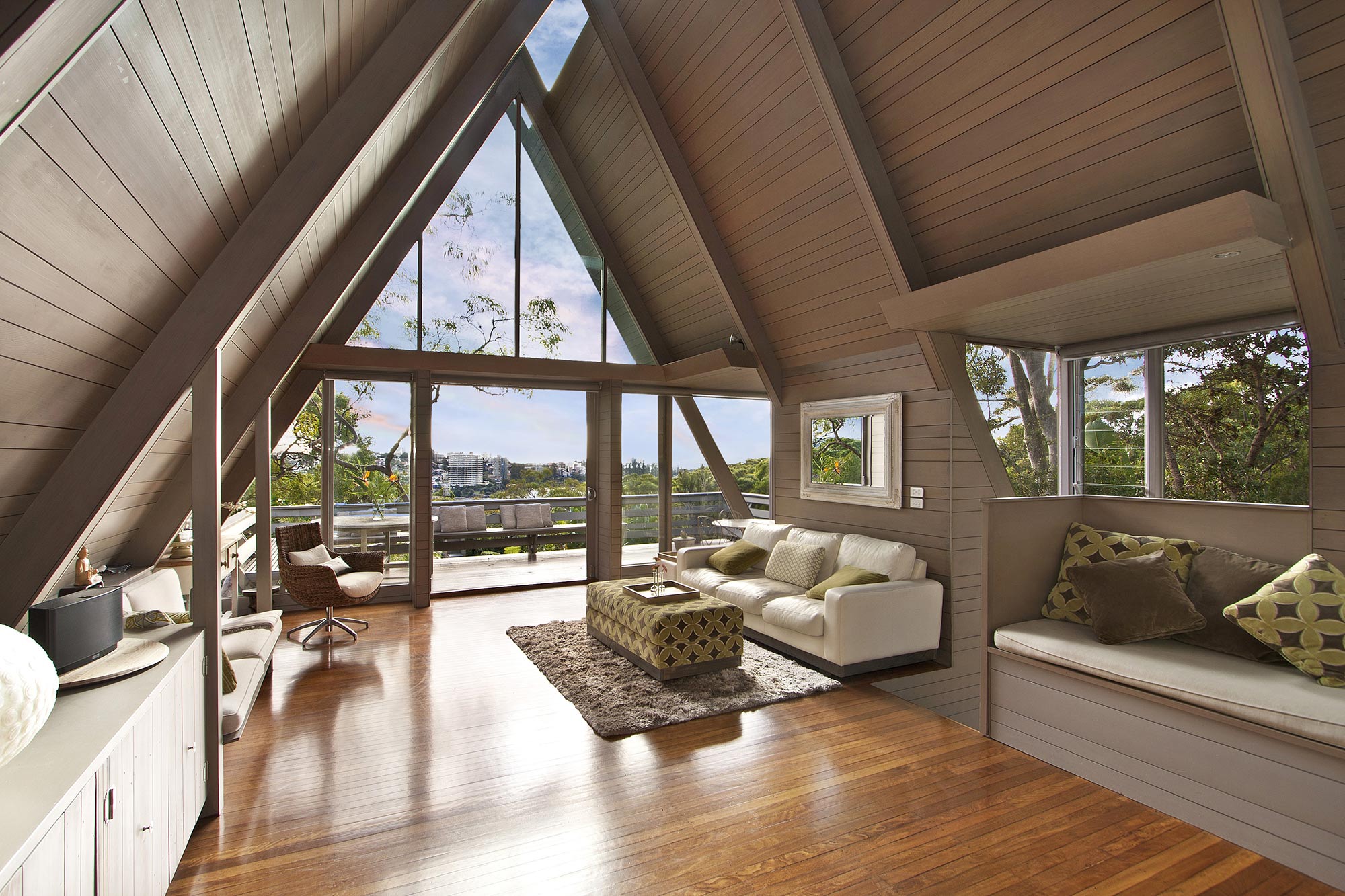 Ville da sogno: interni in legno - Santandrea Luxury Houses