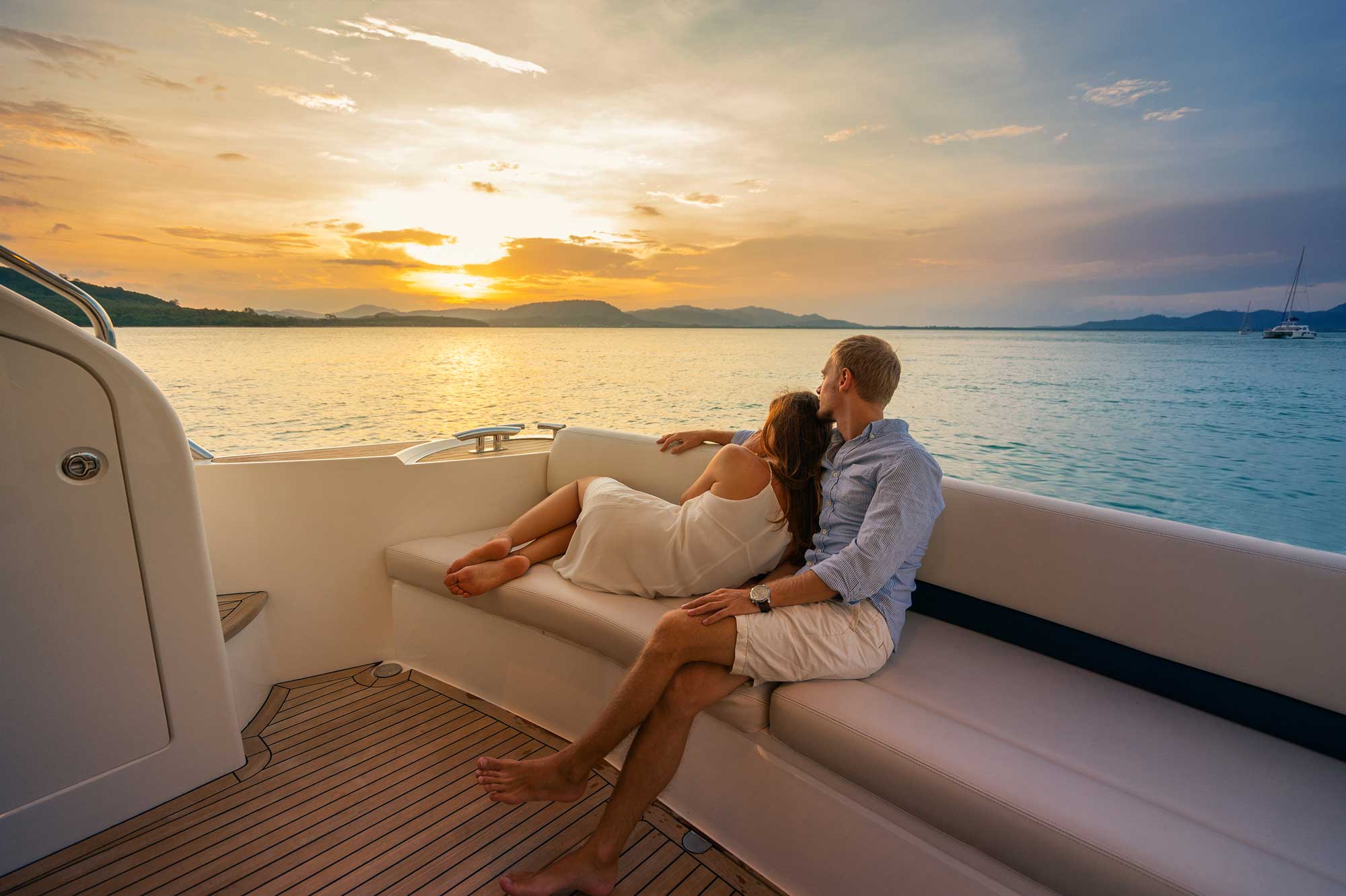 Sottomarini privati di lusso: yacht elettrici di lusso - Santandrea Luxury Houses